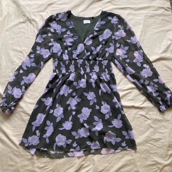 Wilfred Dresses & Skirts - Wilfred | Black & Lavender Floral Long Sleeve Mini Dress | Size M